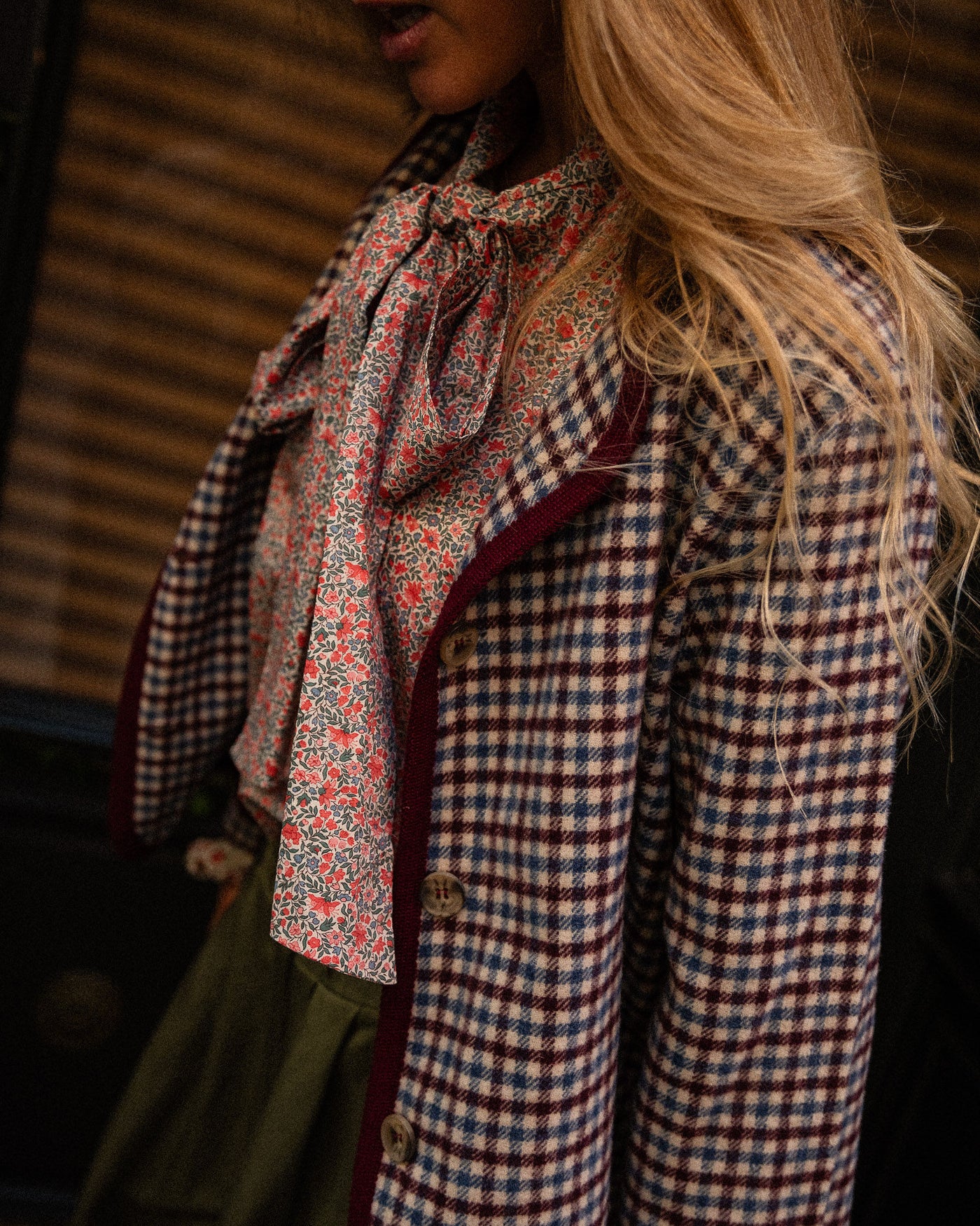 Chaquetita Ducken Azul y Burdeos