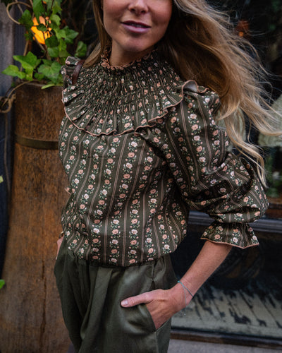 Blusa Bee Raya Musgo