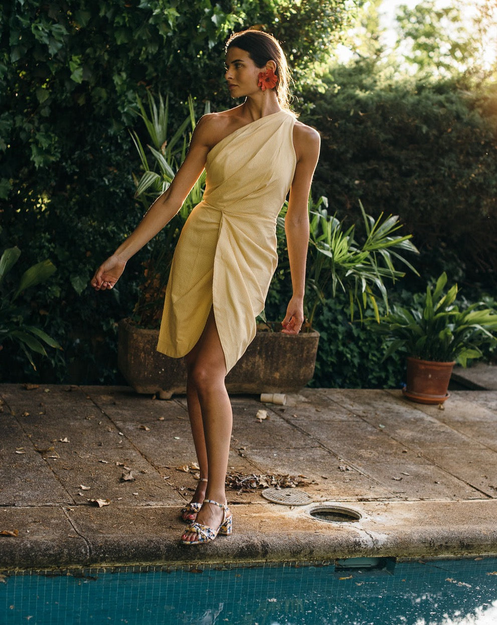 Vestido asimétrico Petites Yema